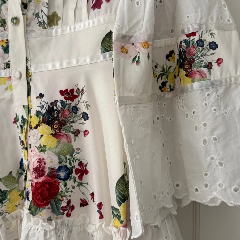 NWOT BEULAH FLORAL DRESS STUNNING - Picture 2 of 3